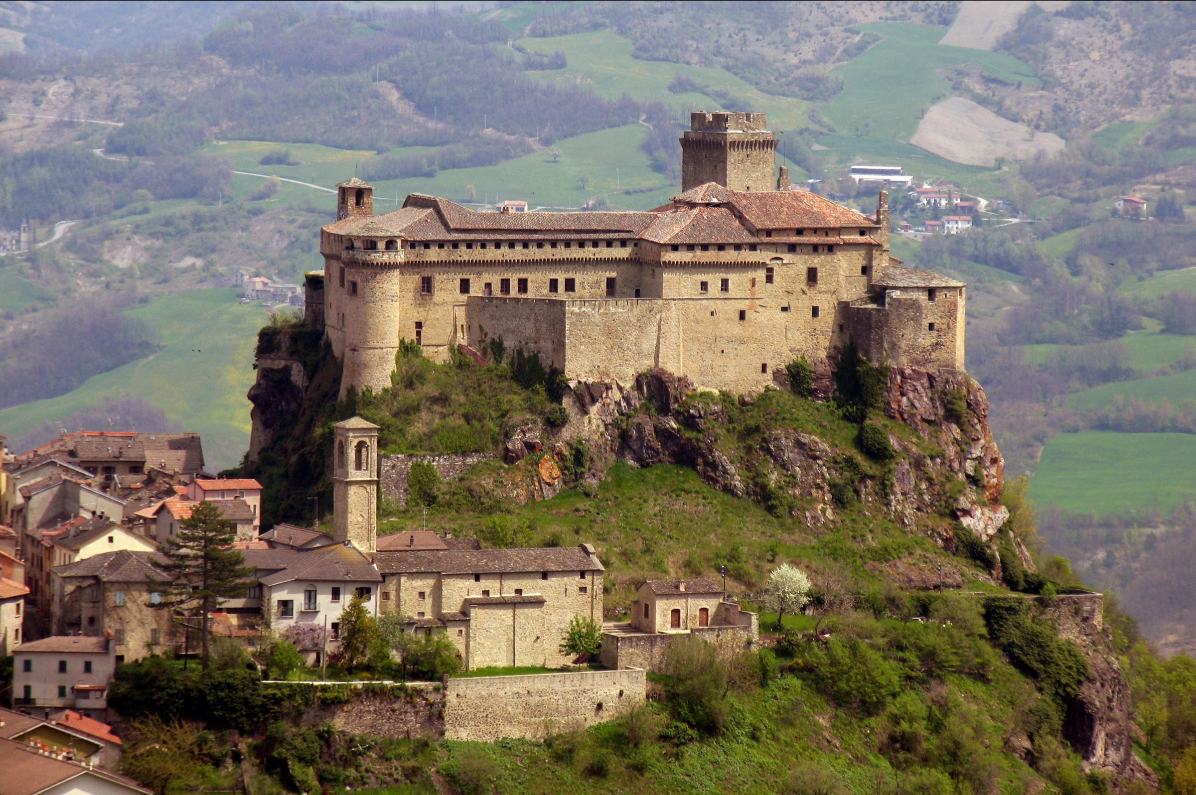 Castello di Bardi (Val Ceno)