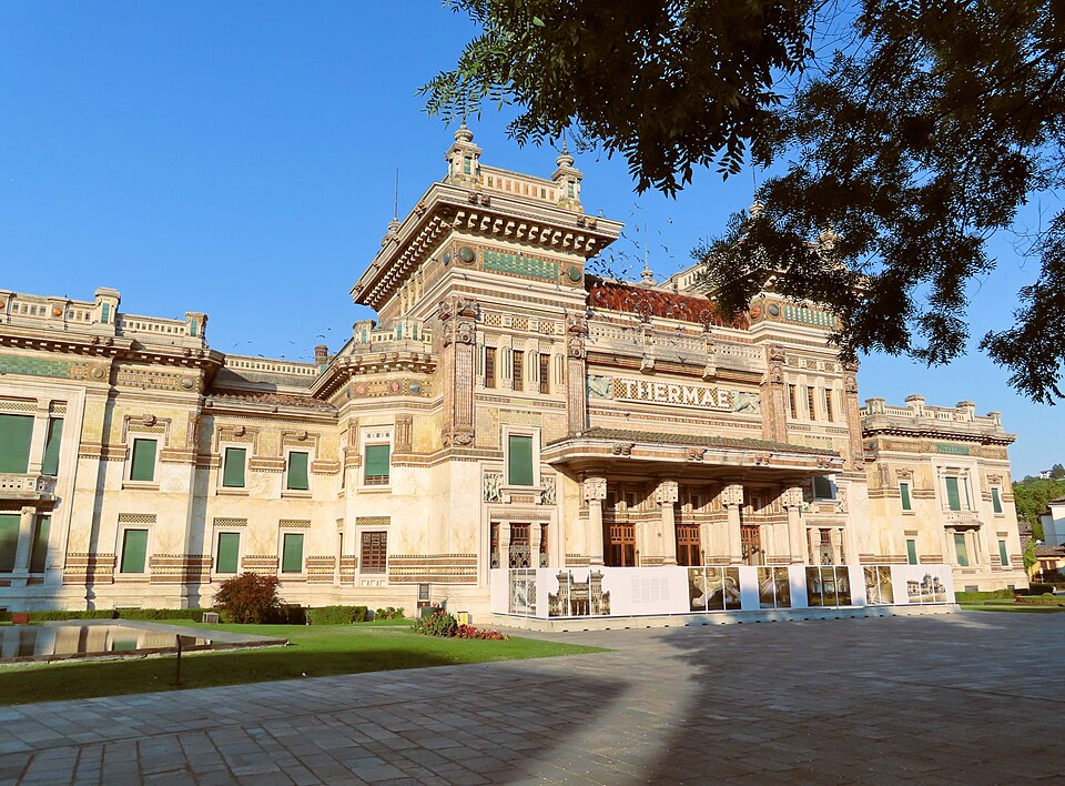 QC Terme Salsomaggiore — Palazzo Berzieri