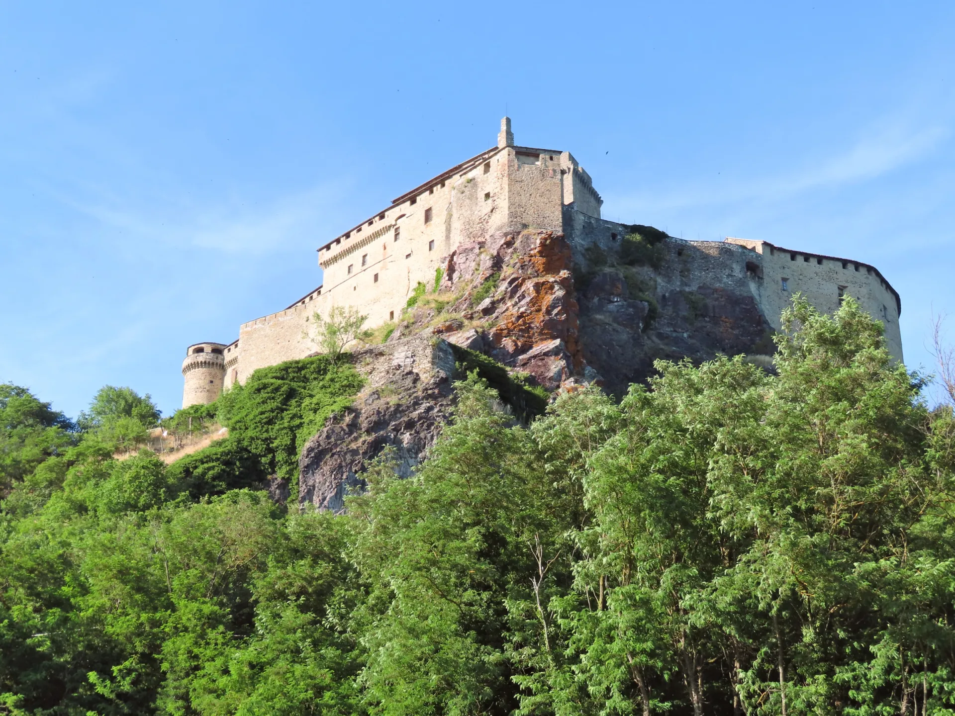 Castello di Bardi (Val Ceno)
