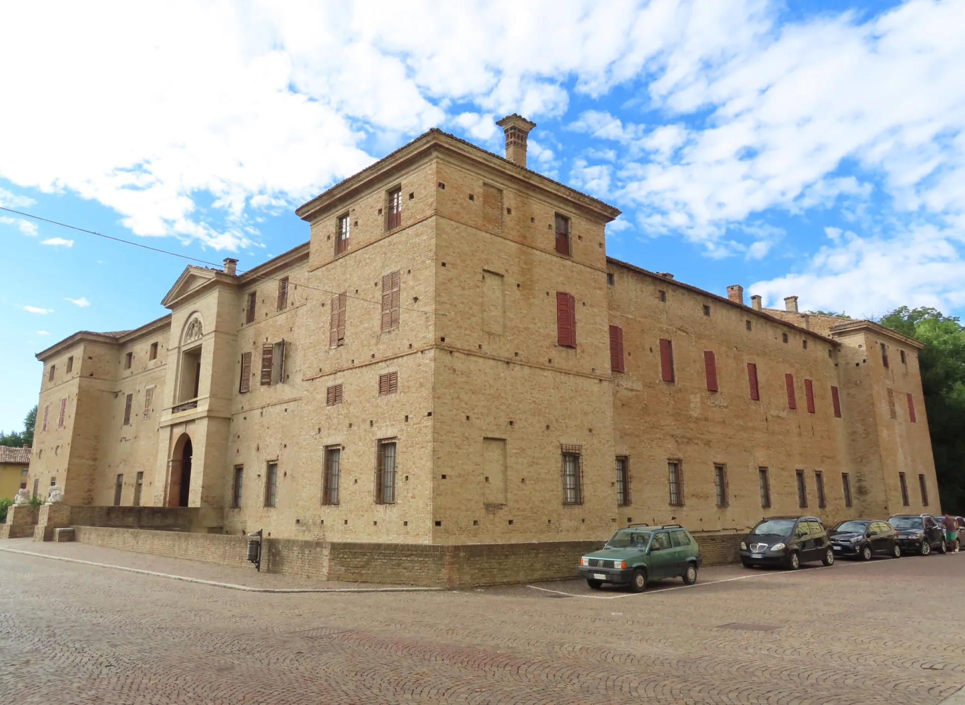 Rocca Meli Lupi di Soragna