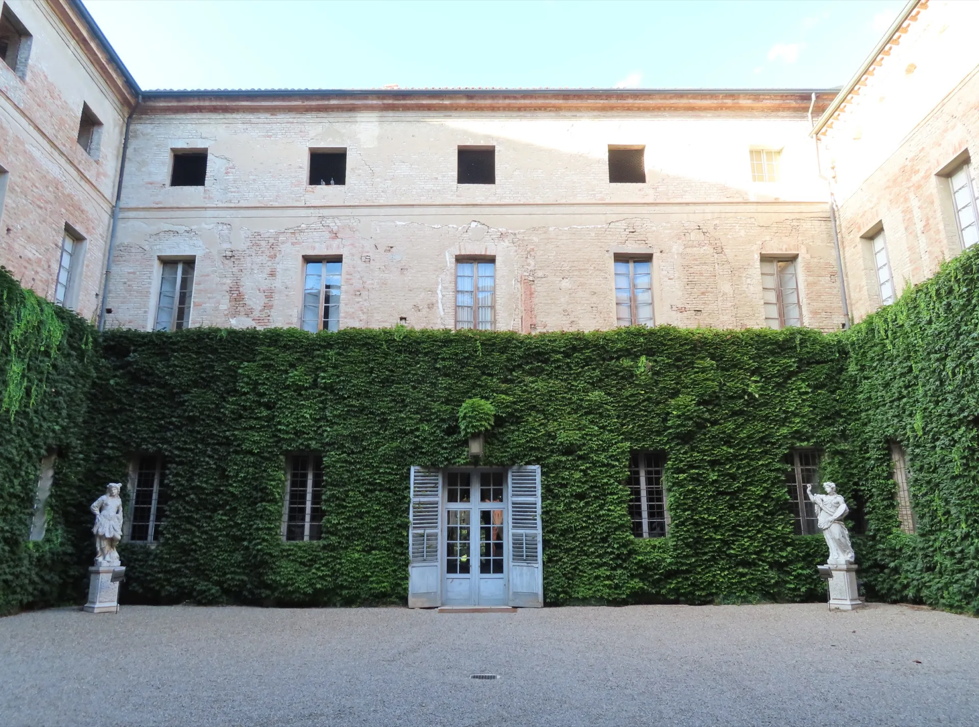 Rocca Meli Lupi di Soragna